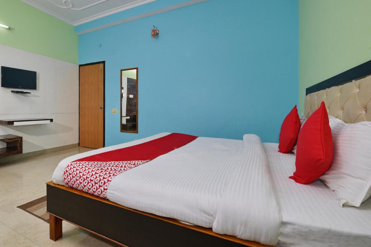 Oyo 4409 Hotel Chaitanya Inn Варанаси Екстериор снимка