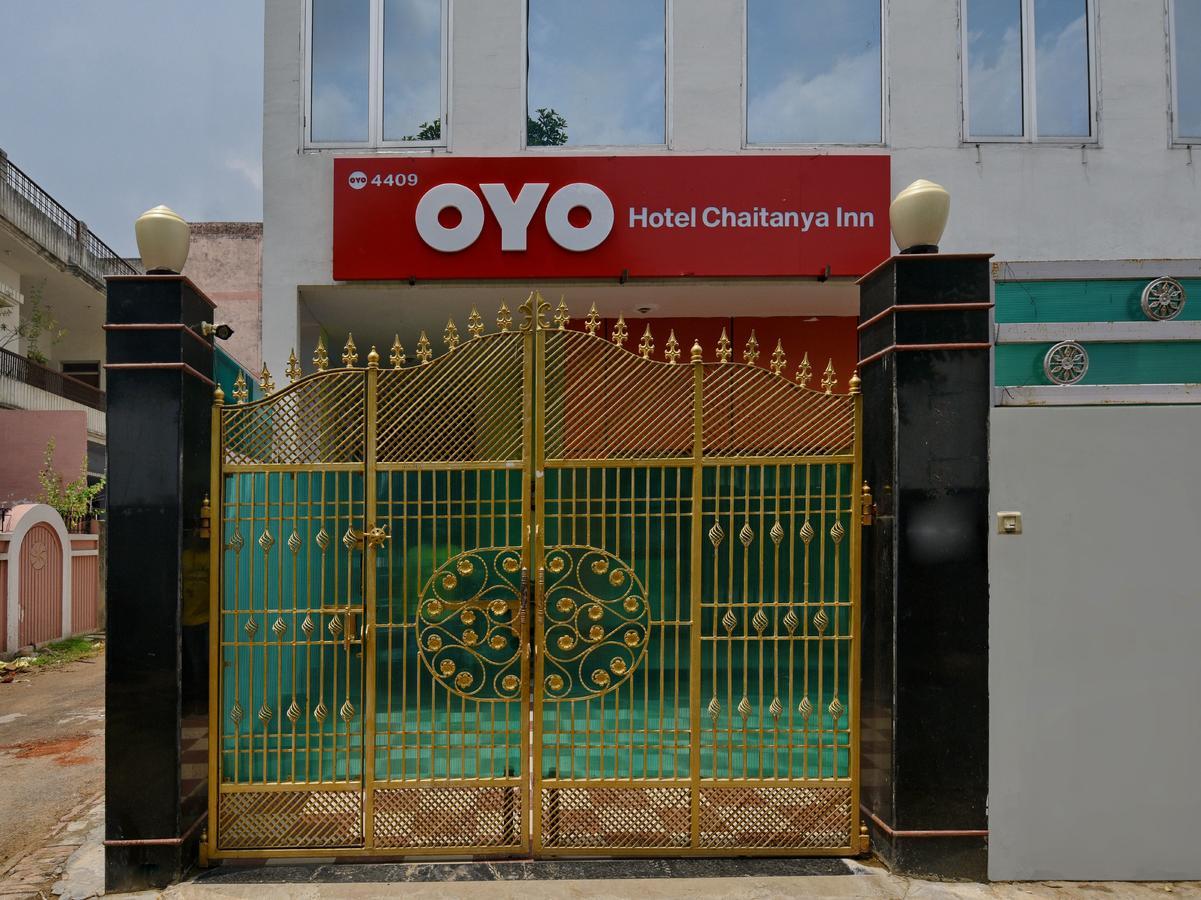 Oyo 4409 Hotel Chaitanya Inn Варанаси Екстериор снимка